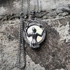 Yoursblack “Me In The Mirror” Necklace