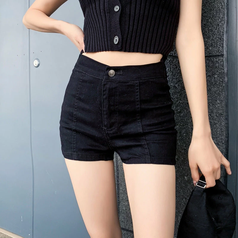 Yoursblack BOTTOMS Hip Criss-Cross Shorts 3 Yoursblack BOTTOMS Hip Criss-Cross Shorts