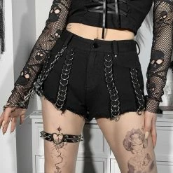 Yoursblack NEWS Dark Gothic Chain Shorts