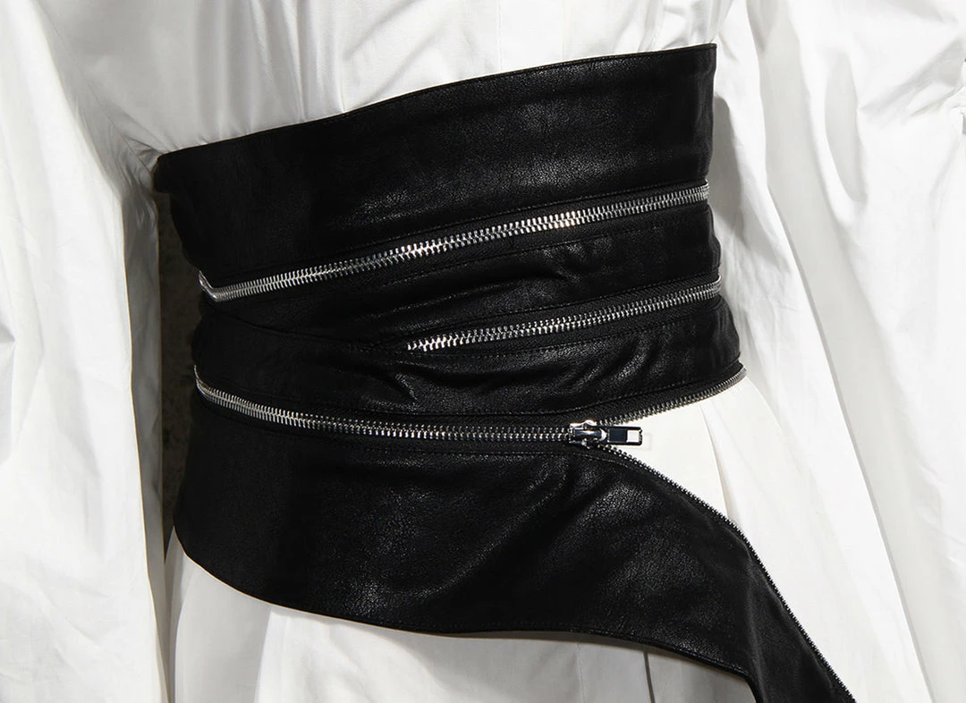 Yoursblack Dark Leather Zip-Up Girdle Puff Sleeves Shirt NEWS 4 Yoursblack Dark Leather Zip-Up Girdle Puff Sleeves Shirt NEWS