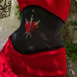 Yoursblack Heart Broken Waist Seal NEWS