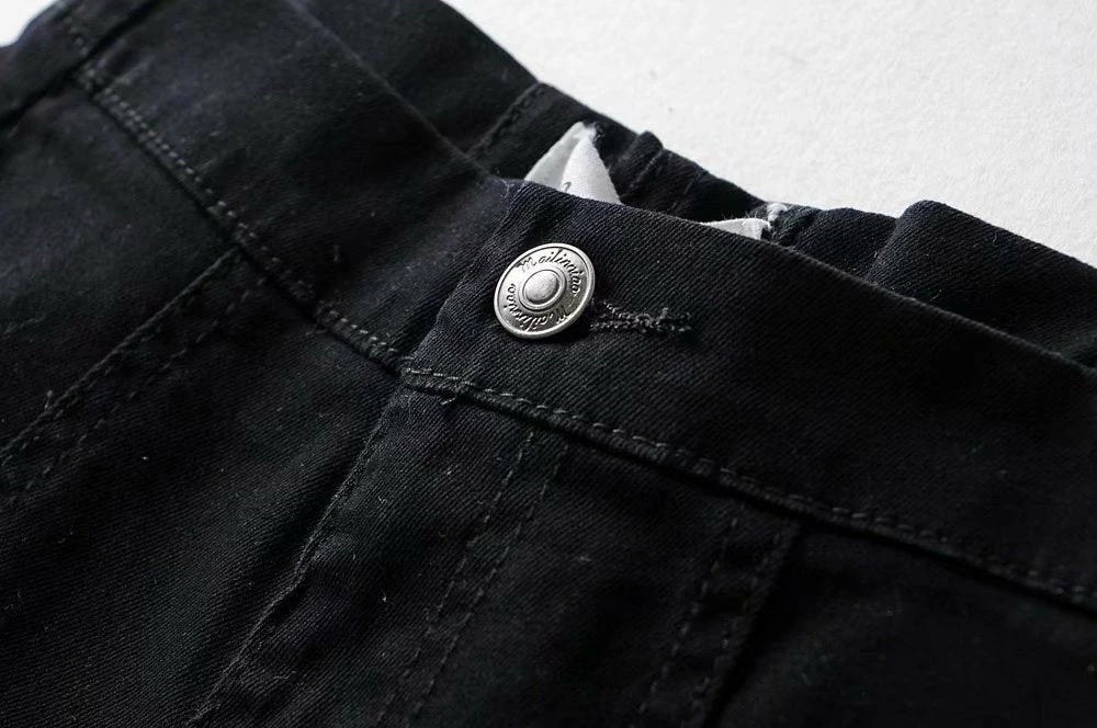 Yoursblack BOTTOMS Hip Criss-Cross Shorts 6 Yoursblack BOTTOMS Hip Criss-Cross Shorts