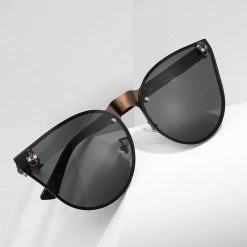 Yoursblack New In May Skull Sunglasses