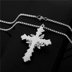 Yoursblack New In Jun Cross Rose Necklace