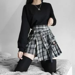 Yoursblack GOTHIC IRREGULAR SKIRT BOTTOMS