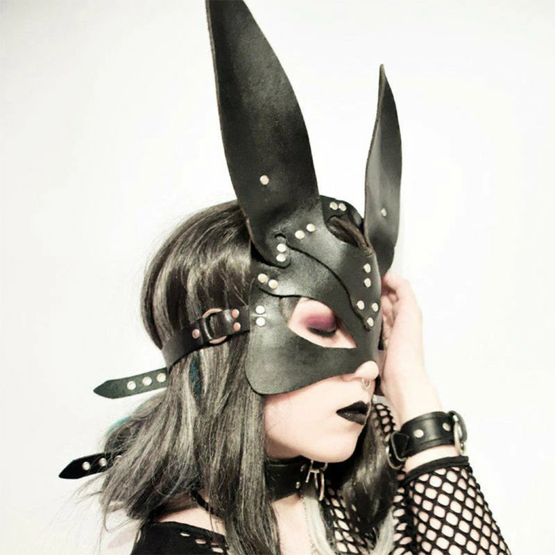 Yoursblack Rivet Adjustable Mask 1 Yoursblack Rivet Adjustable Mask