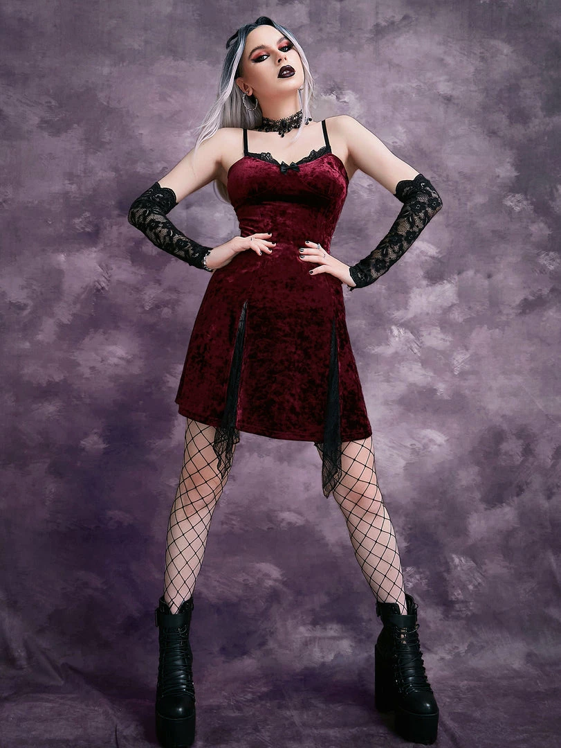 Yoursblack Slip-Slit Velvet Dress 1 Yoursblack Slip-Slit Velvet Dress