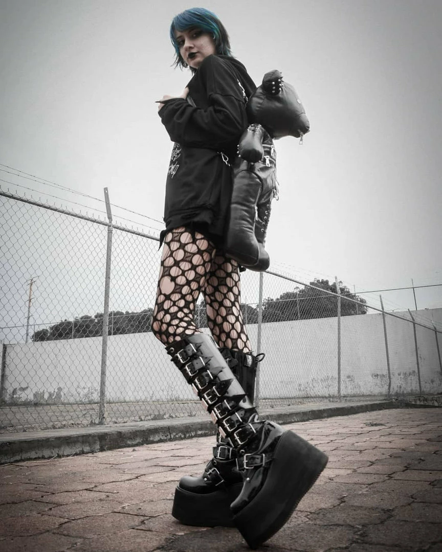 Yoursblack Accessory Gothic Rivet Bear Bagpack 4 Yoursblack Accessory Gothic Rivet Bear Bagpack