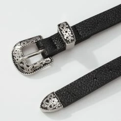 Yoursblack Leather Metal Buckle Choker