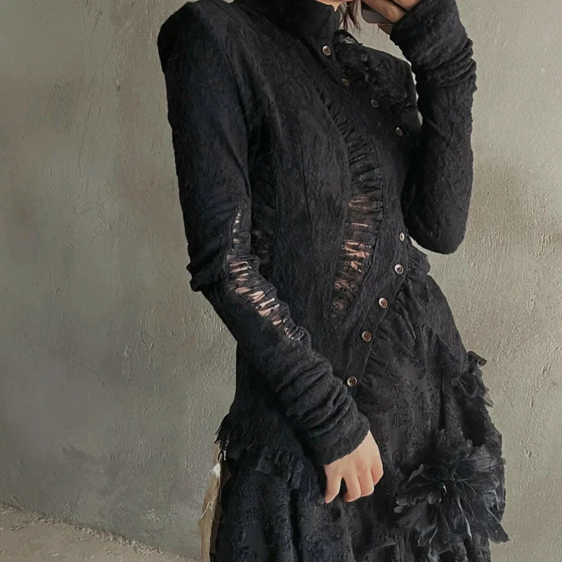 Yoursblack NEWS Gothic Lace Hollow Irregular Top 4 Yoursblack NEWS Gothic Lace Hollow Irregular Top