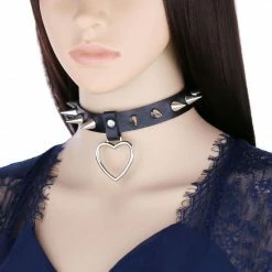 Yoursblack Accessory Enraged Spike Heart Choker