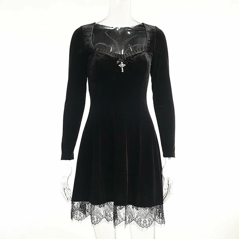 Yoursblack NEWS Dark Lace Dress 1 Yoursblack NEWS Dark Lace Dress