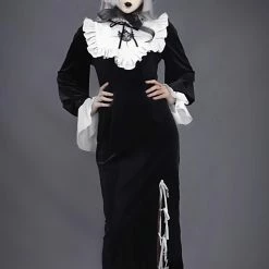 Yoursblack NEWS Gothic Embroidery Nun Velvet Dress