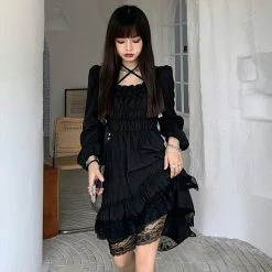 Yoursblack NEWS Irregular Lace Black Dress