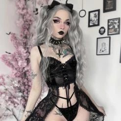 Yoursblack New In May Solid Color Lace Up Halter Top